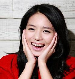 超女黄英个人资料,从超女舞台走出的乡村音乐才女