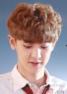 烫头男生发型图片,解锁时尚新潮流